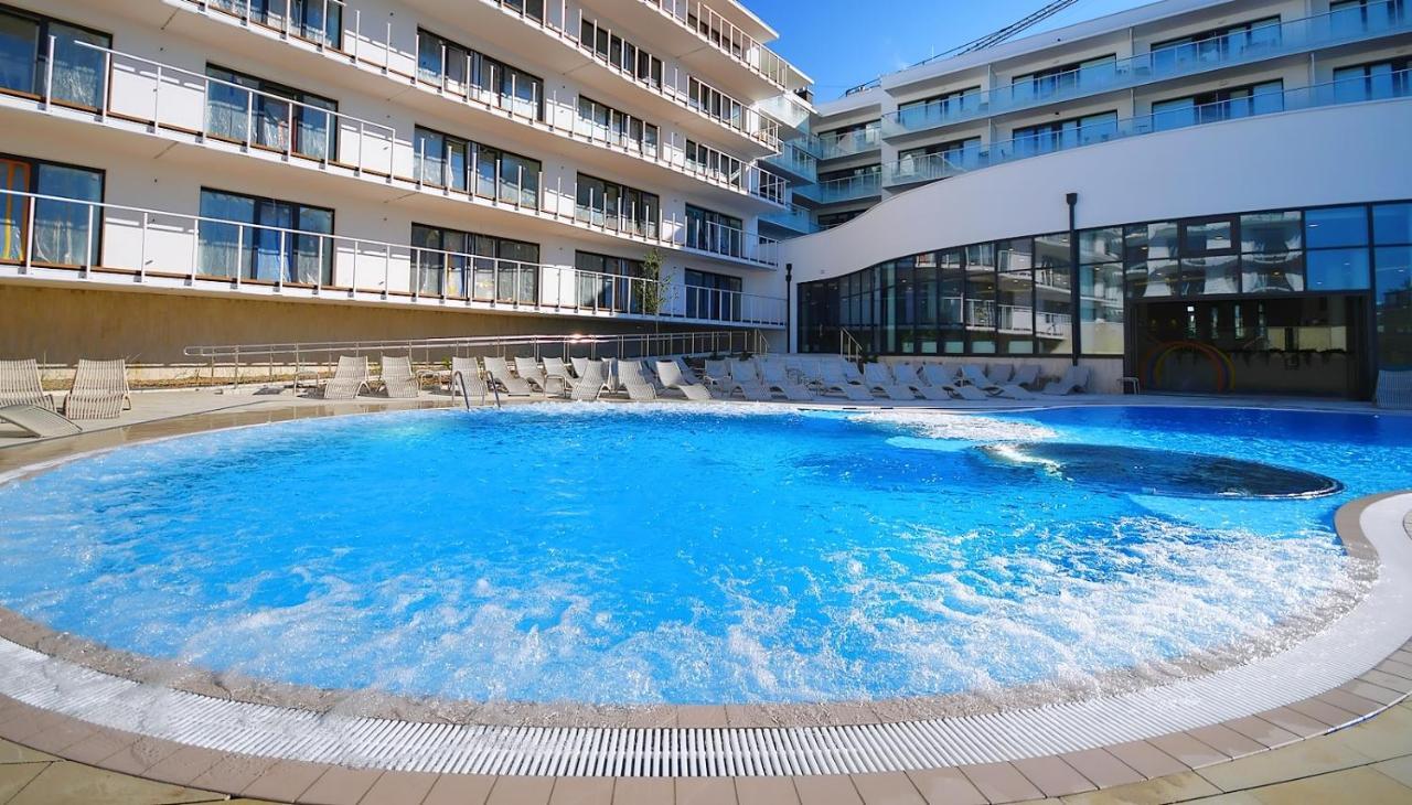Polanki Aqua Apartamenty Z Basenem I Wellness Idealne Dla Rodzin Kołobrzeg Exterior foto